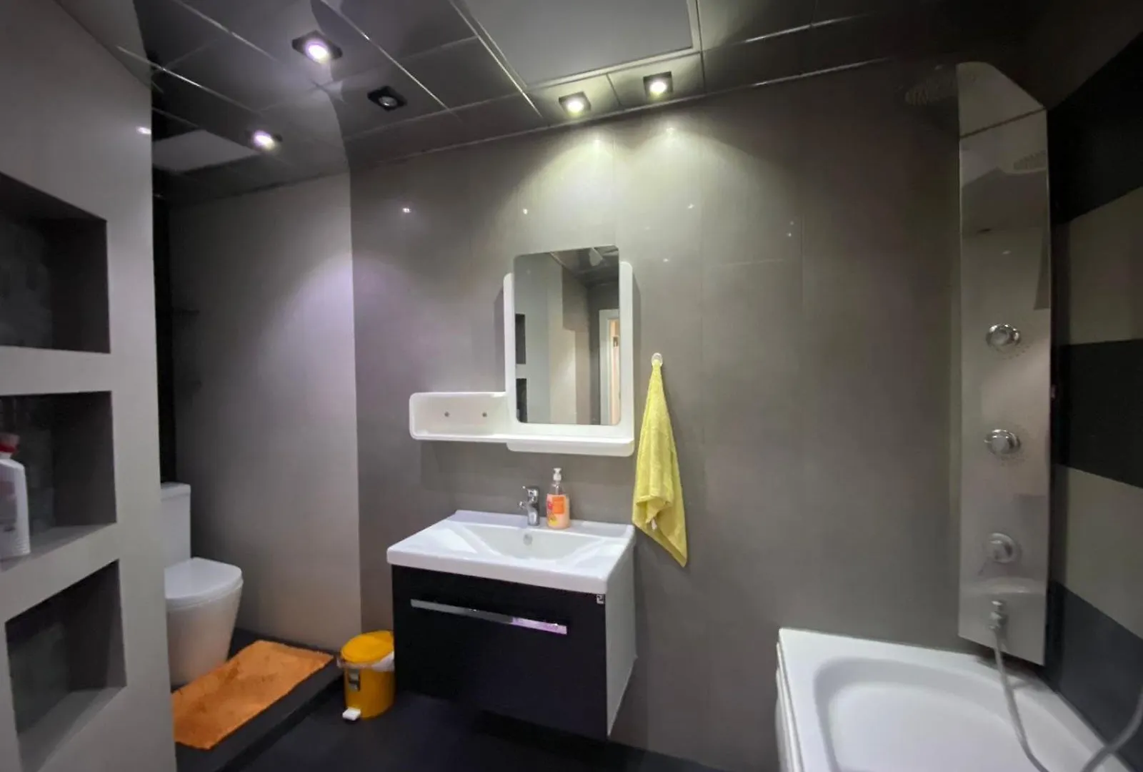 Schwarz City Centre Apprt Apartment Baku